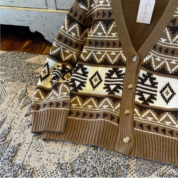 New Western Geometric Aztec Brown Knit Cardigan Sweater V-Neck Cowichan Top - Picture 4 of 6